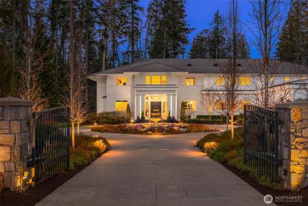 27216 Grand Ridge