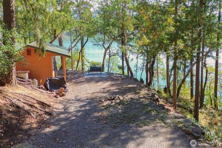21945 Beachside SE