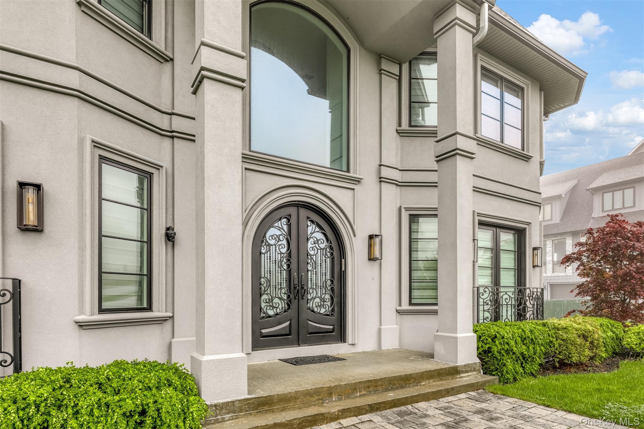 Image 3: Entry Image 3: Entry