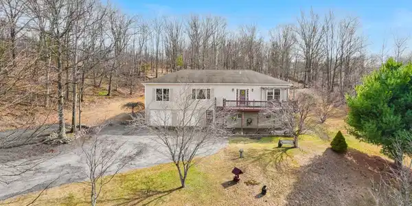 6 Silvestri Place