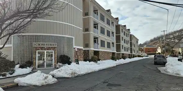 3 Cross Street