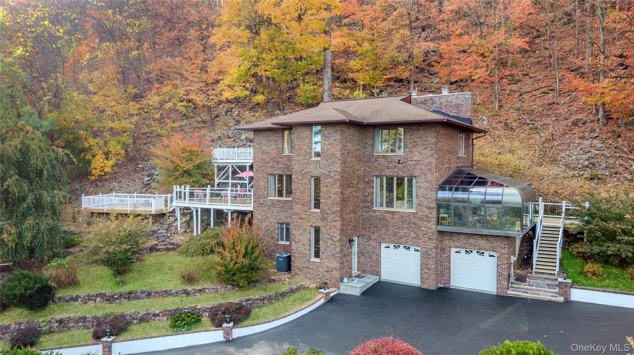 Image 2: Front of Structure