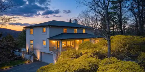 94 Cliff Road