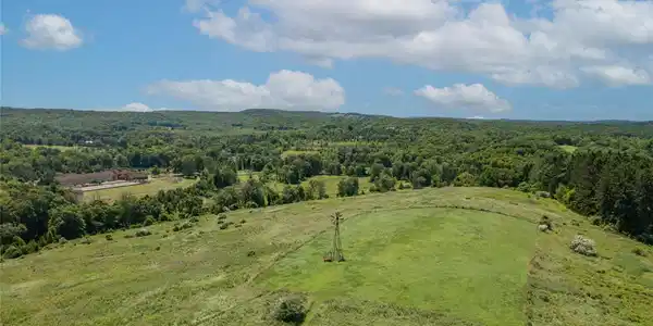 Image 4: Aerial View Image 4: Aerial View