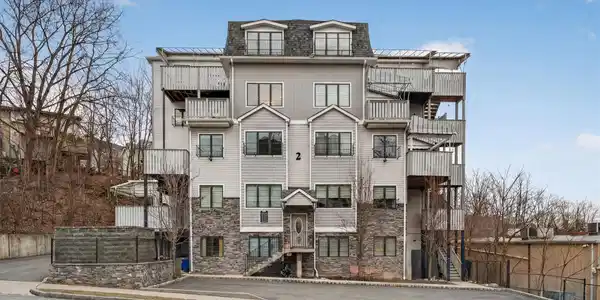 2 Kerestier Court
