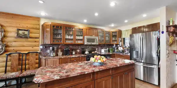 Image 4: Kitchen Image 4: Kitchen
