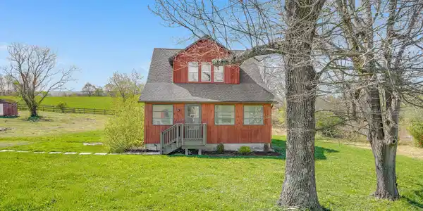 2763 Lucas Turnpike