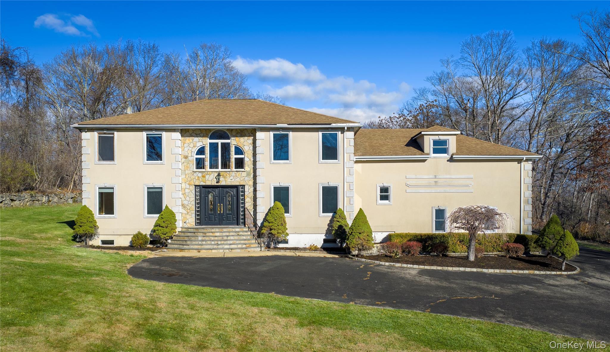 Image 4: Front of Structure