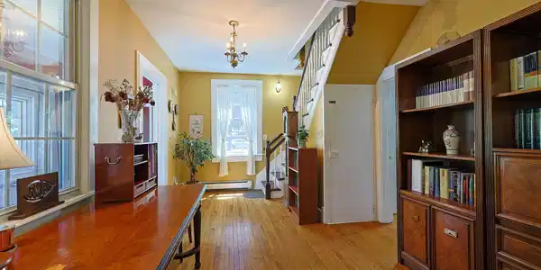 Image 4: Sitting Room Image 4: Sitting Room