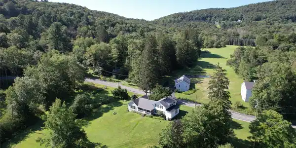 600 Jeffersonville North Branch Road
