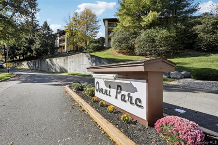12 Omni Parc Drive
