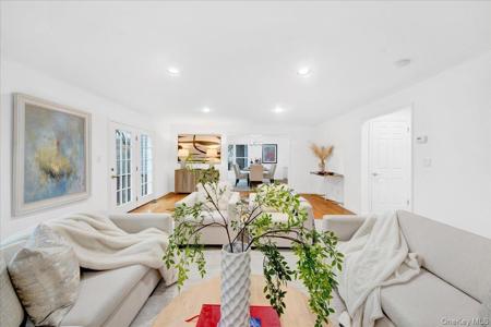 57 Old Town Crossing