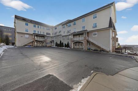 10 Lemberg Court