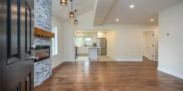 Image 2: Living Room Image 2: Living Room
