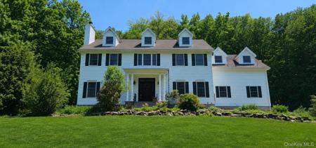 580 Oscawana Lake Road