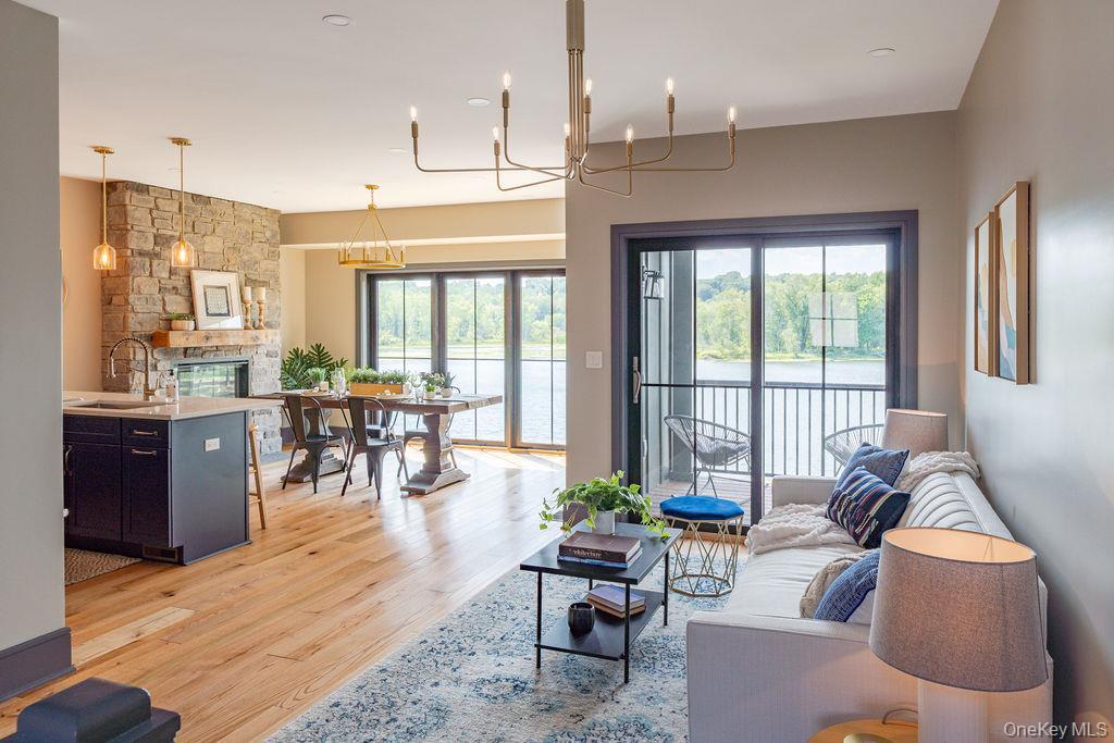 Image 3: Living Room Image 3: Living Room