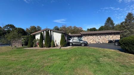 9 Carpenter Road