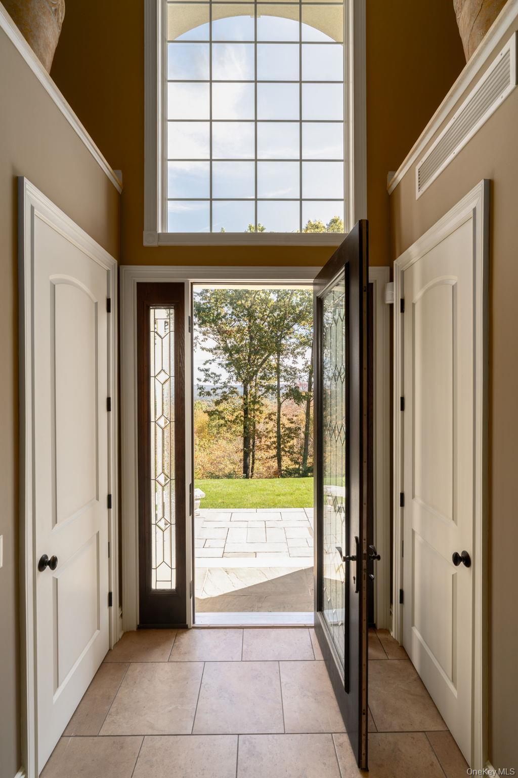 Image 2: Entry Image 2: Entry