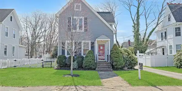 9 Clinton Place