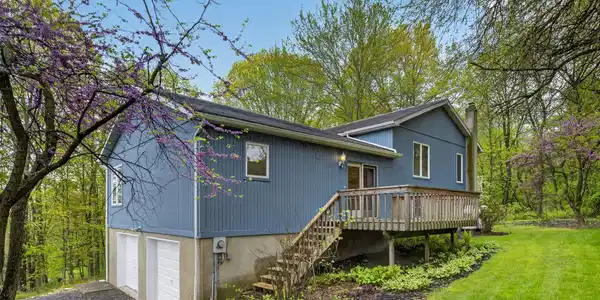 12 Hillside Drive