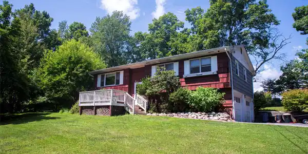 28 Pirog Road