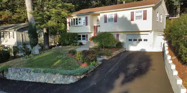 9 Prospect Place