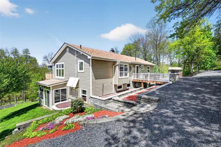 77 Maidstone Drive