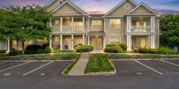 616 Saratoga Lane