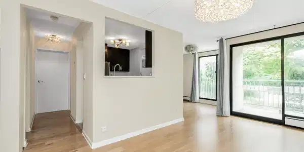 Image 3: Living Room Image 3: Living Room