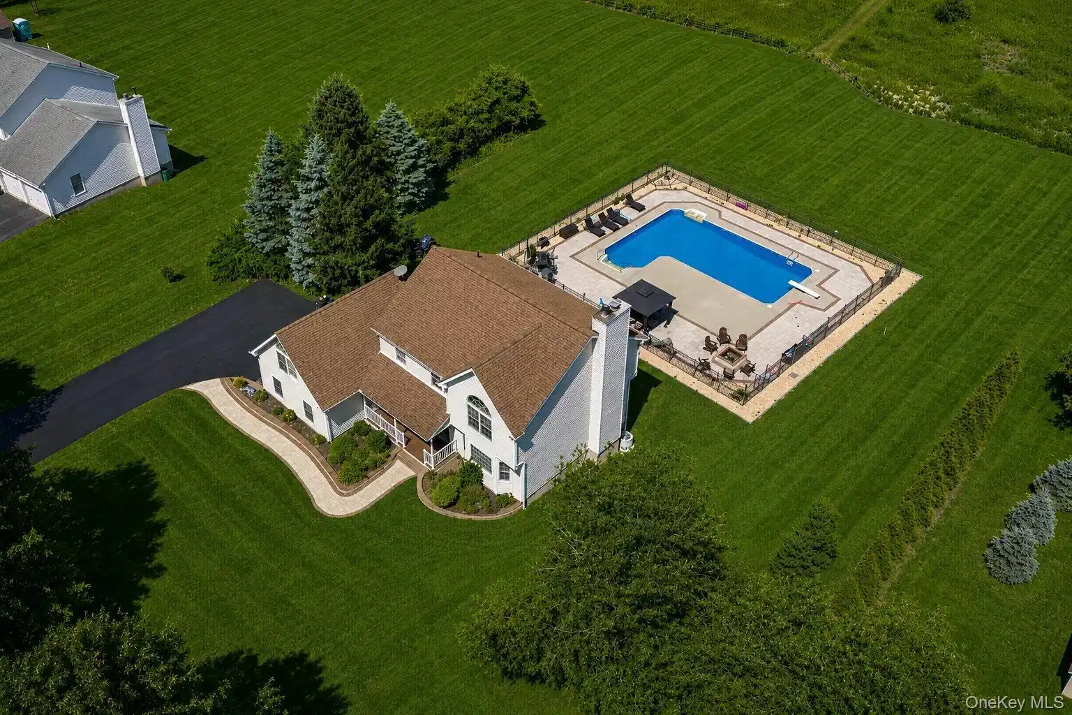 Image 1: Aerial View Image 1: Aerial View