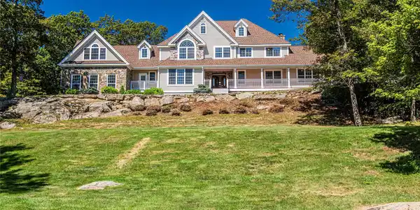 291 Woodmont Road