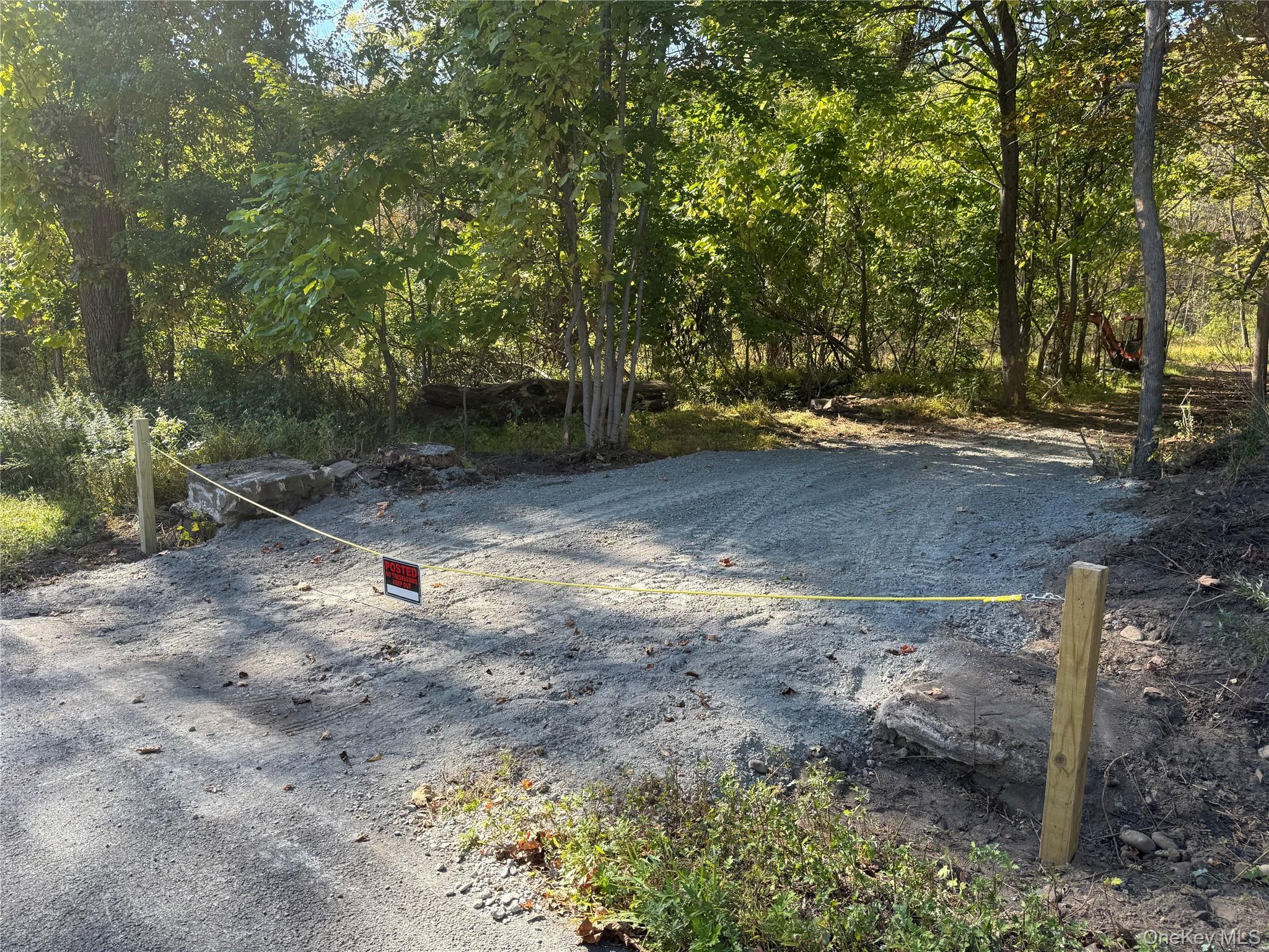 Image 1: Yard Image 1: Yard