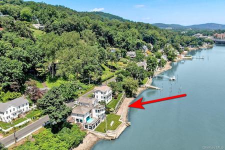 108 River Road