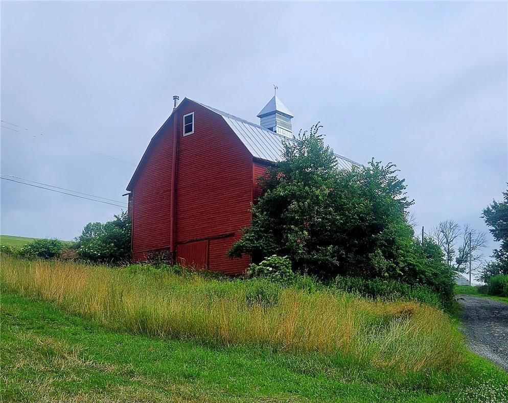 Image 2: Side of Structure