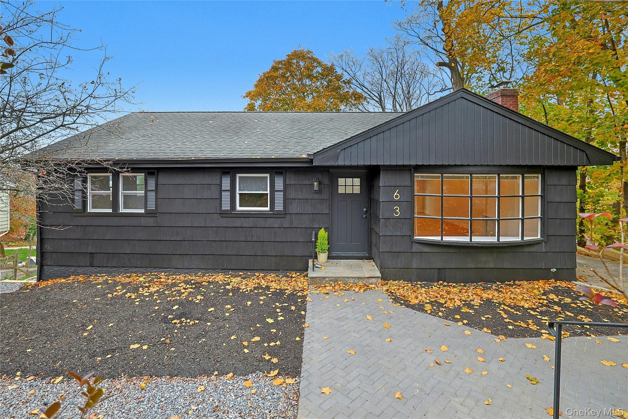 Image 1: Front of Structure