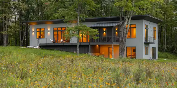 195 Mohonk Road