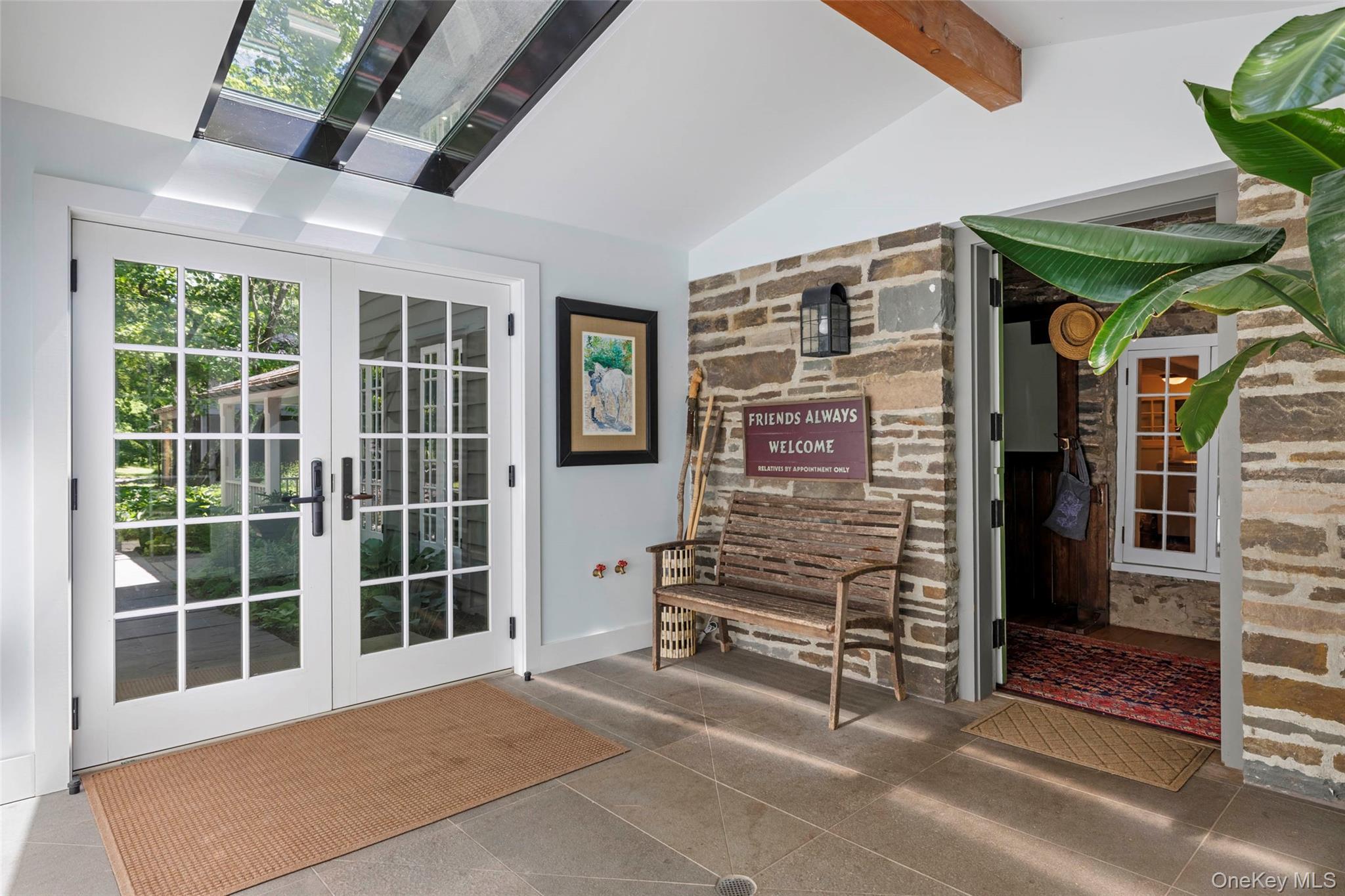 Image 3: Entrance Foyer