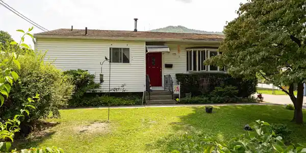 76 Phillips Street