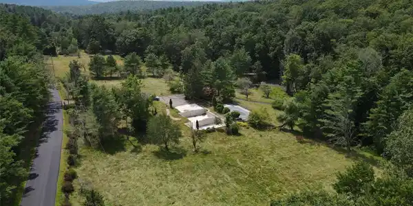 Image 2: Aerial View Image 2: Aerial View