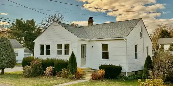 29 Dinan Street