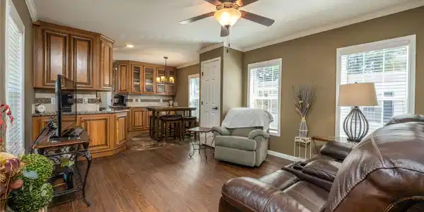 Image 2: Living Room