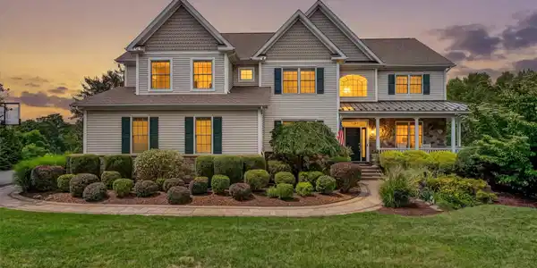 75 Spy Glass Hill Road