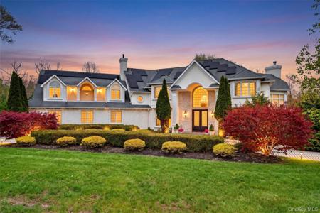 23 Greenwich Avenue