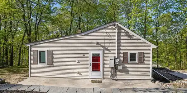 31 Paradise Hill