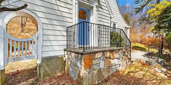 410 Decatur Avenue