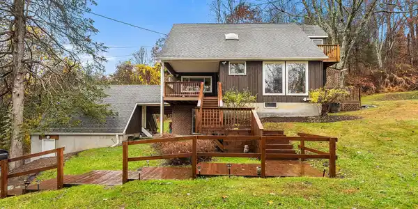 12 Cedar Lane