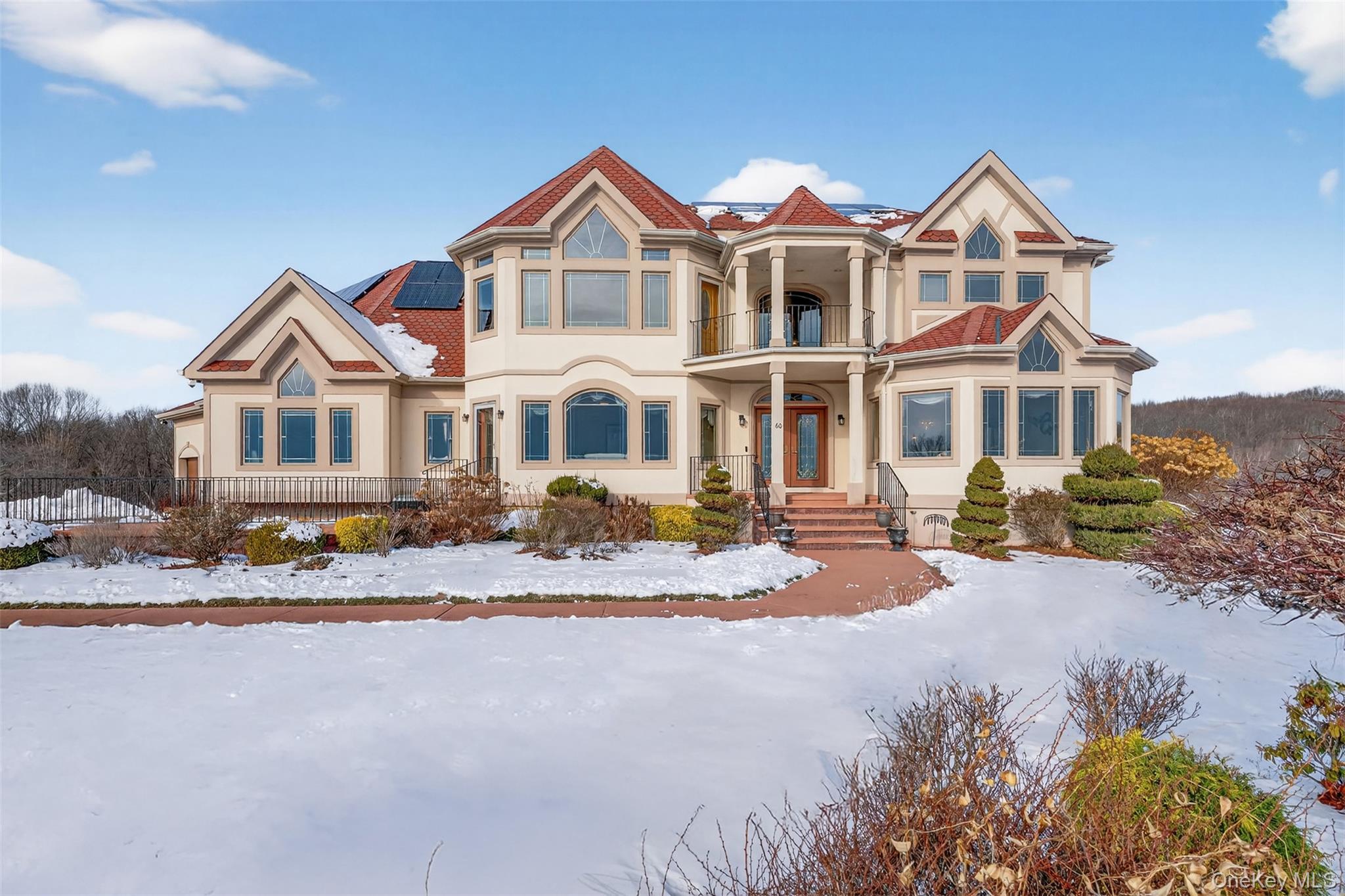 Image 1: Front of Structure