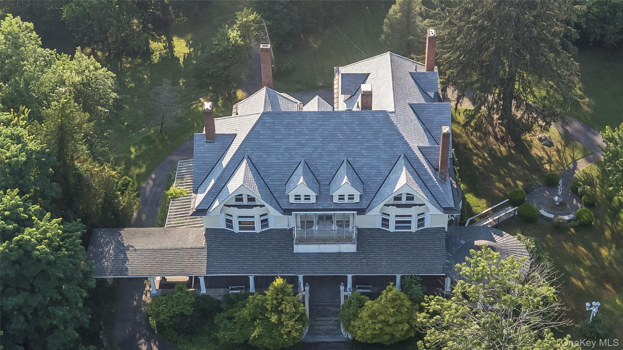 Image 2: Front of Structure