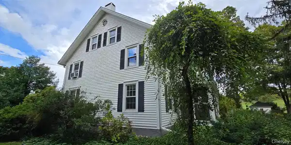 Image 2: Side of Structure