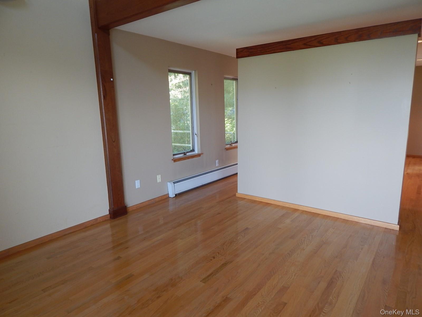 Image 4: Bonus Room Image 4: Bonus Room